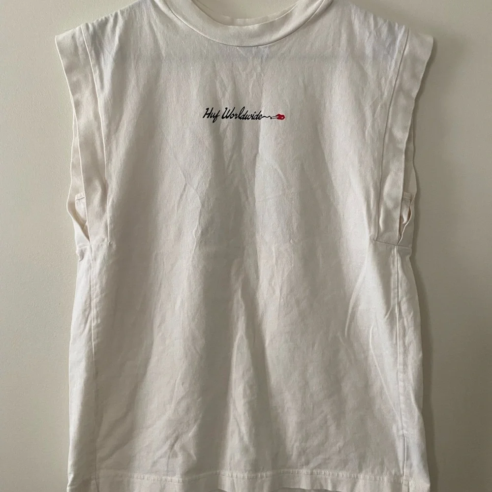 ⭐️HUF Delincuente Short Sleeve Muscle Tank Top - Picture 7 of 7